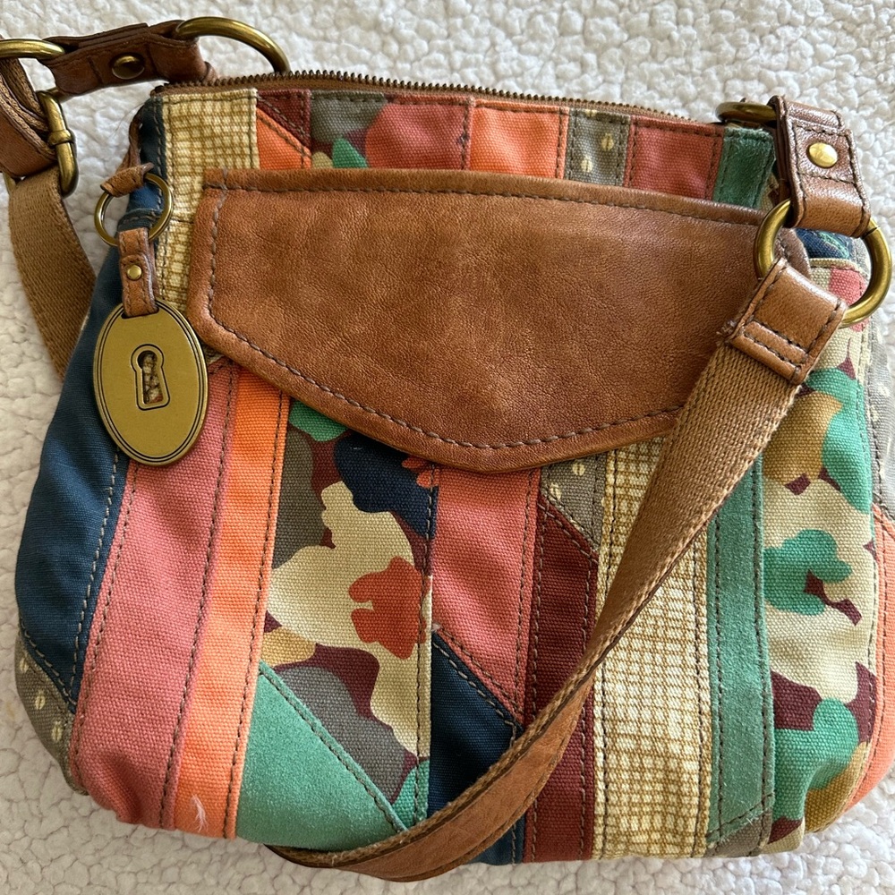 Fossil Multicolor Patchwork Crossbody with Tan Le… - image 9